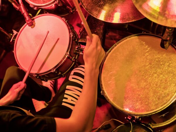 Dicas para escolher um pedal de bateria musical