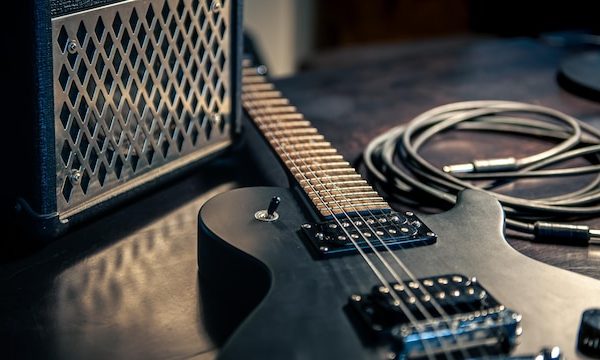 Essenciais do Efeitos: Saiba Tudo Sobre Pedais de Guitarra